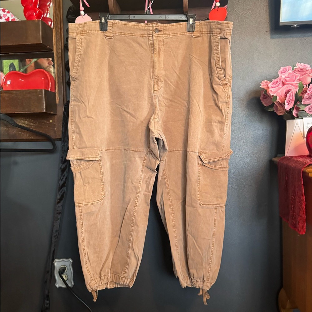 Women’s old navy Cargo Pants